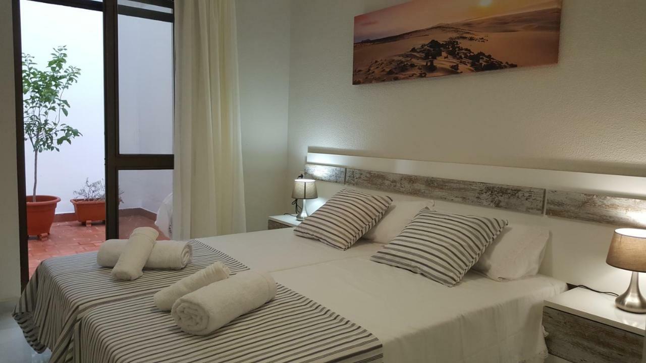 Apartamento Entre Patios Valladares Кордова Экстерьер фото